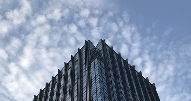 遼寧省大連市省市協(xié)同加快推進(jìn)數(shù)據(jù)基礎(chǔ)設(shè)施建設(shè) 促進(jìn)東北區(qū)域數(shù)據(jù)要素市場(chǎng)一體化發(fā)展